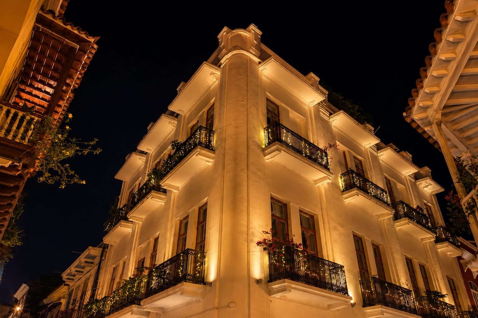Ivy House exterior at the corner of Calle Vicente García and Calle del Porvenir
